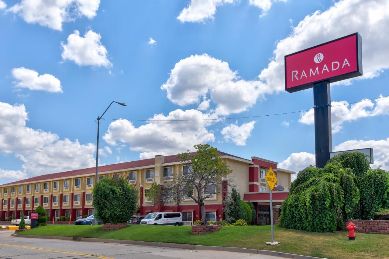 Ramada By Wyndham Oklahoma City Airport North Exterior foto